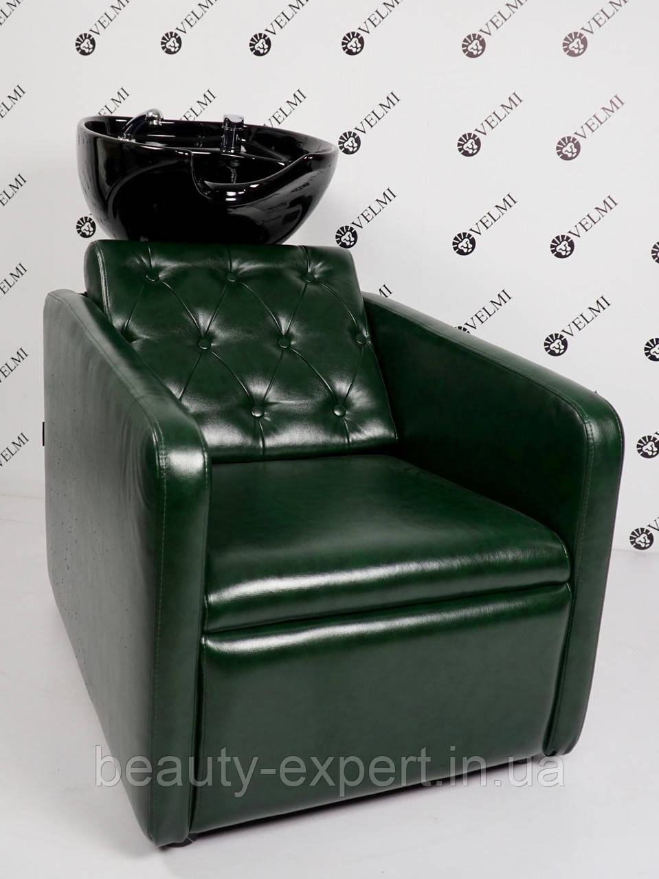 Зручна перукарська мийка з гудзиками на спинці Cardinal VM 2025, фото 1