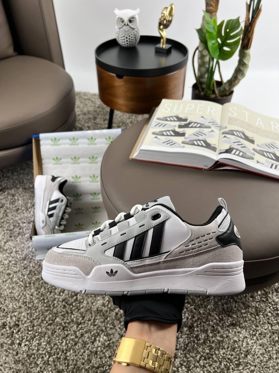 Чоловічі кросівки шкіряні замша Adidas Originals ADI2000 Grey White Black, кеди Адідас сірі. Чоловіче взуття, фото 1