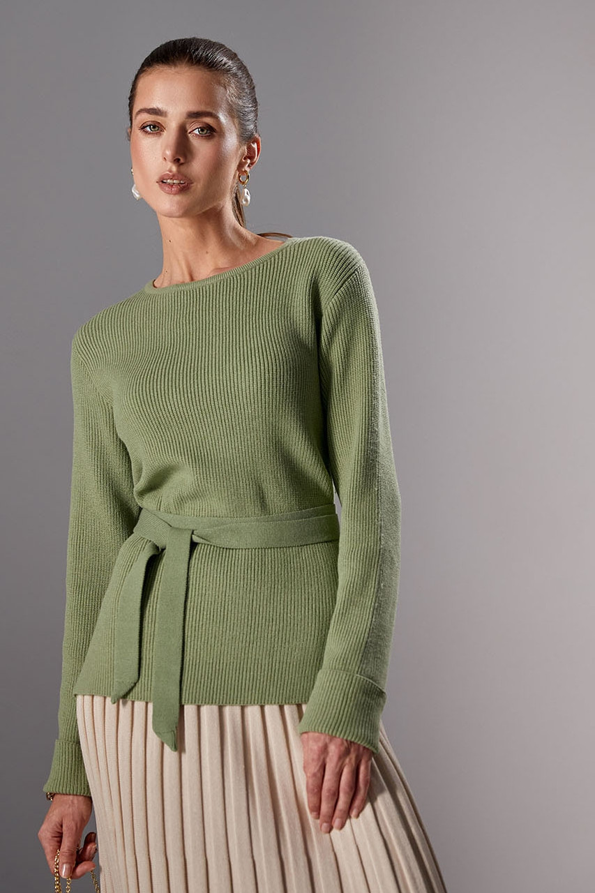 Жіночий в'язаний трикотажний джемпер з поясом оливкового кольору. Модель 2433 Trikobakh, фото 1