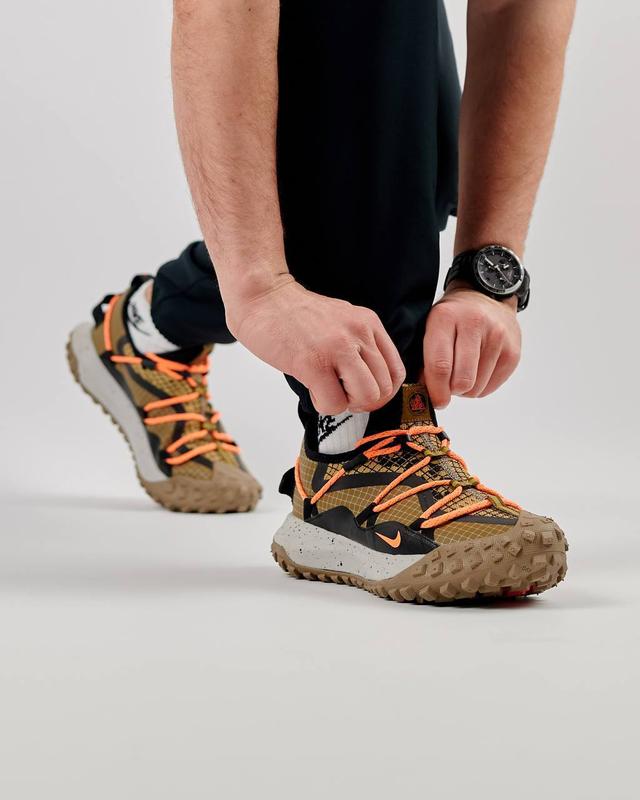 Nike ACG Mountain Fly 