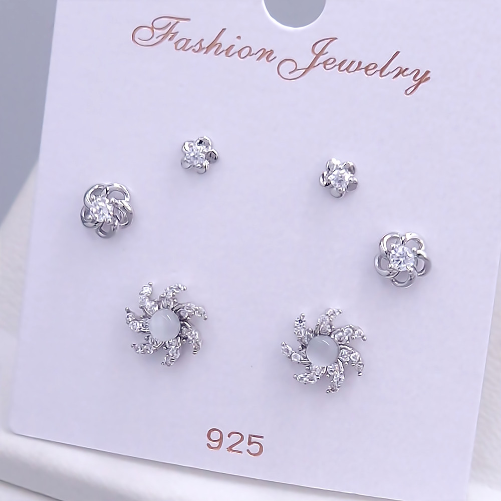 Набір із 3-х пар сережок-гвоздиків FJ. Родій. Камені: білий циркон