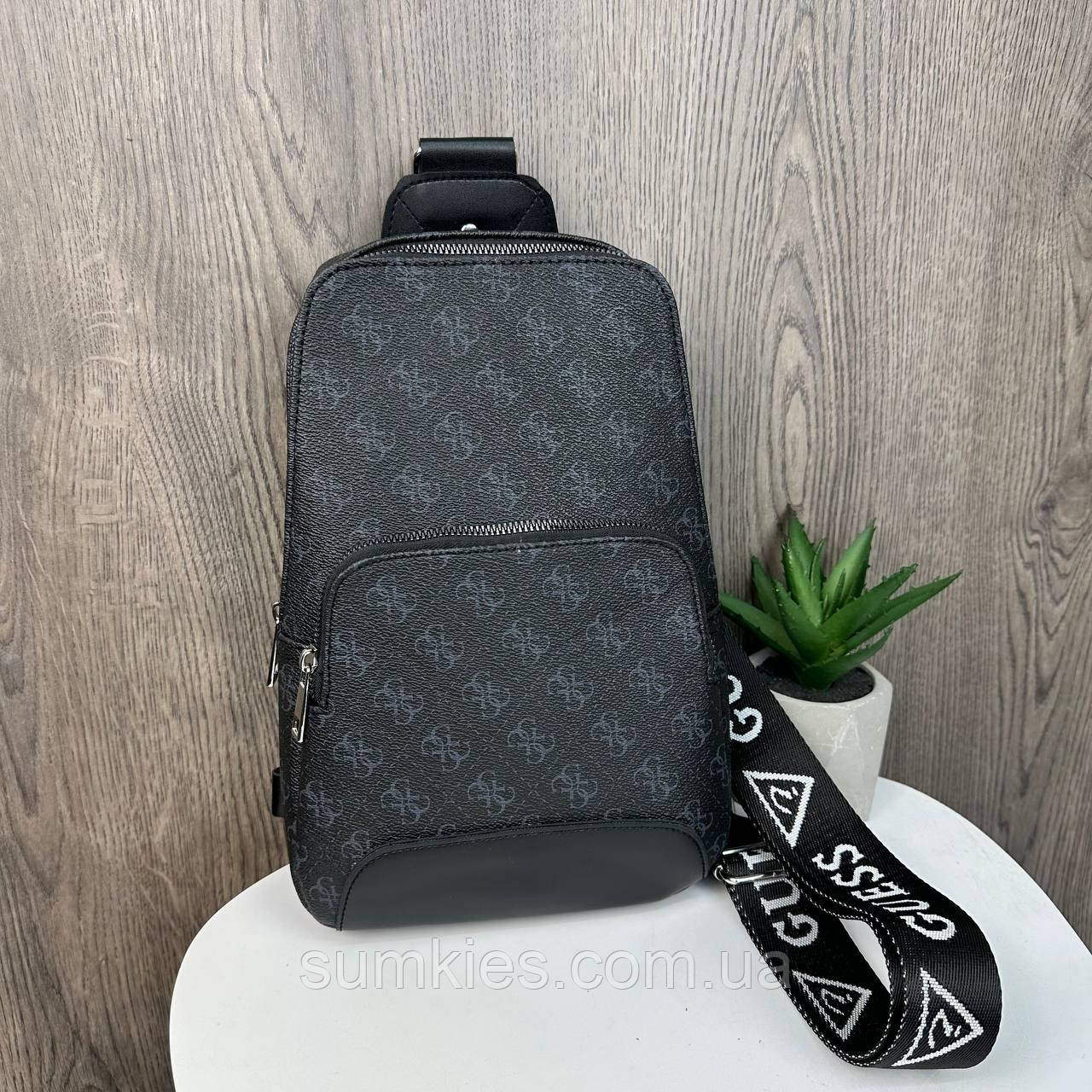 Чоловіча сумка бананка месенджер на груди стиль Guess, барсетка грудна чорна Гесс, фото 1