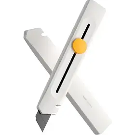 Канцелярський ніж HOTO 18 мм QWMGD001 White