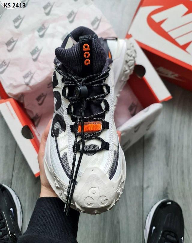 Nike ACG Mountain Fly 