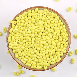 Бісер скляний у формі арахісу FARFALLE 6х4х3,2 мм 10 г Жовтий матовий