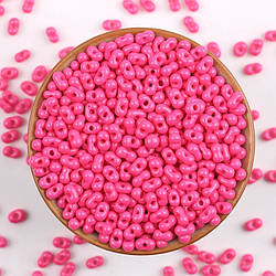Бісер скляний у формі арахісу FARFALLE 6х4х3, 2 мм 10 г Рожевий яскравий