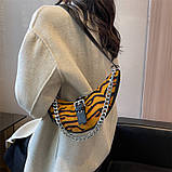 Жіноча сумка 7513 багет тигрова, фото 5