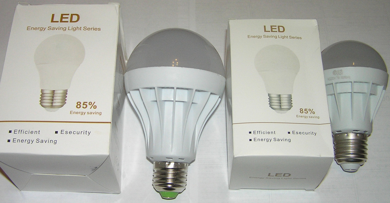 Лампа White Electronics E27 5 W 9 led холодний світ