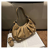 Жіноча сумка 8615 багет крос-боді бежева, фото 3