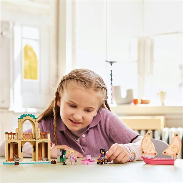 Конструктор LEGO Wicked Ґлінда, Ельфаба й Несароза в Університеті Шиз – 304 деталі
