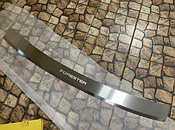 Накладка на бампер з загином для Subaru Forester IV з 2013 р.