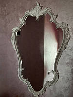 Дзеркало Ренесанс у білій рамі