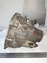 Кришка коробка передач КПП ВАЗ 2101 2102 2103 2104 2105 2106 2107 4ст 2103-1702015