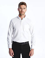 Біла чоловіча сорочка LC Waikiki/ЛС Вайки з кишенею та ґудзиками на комірі