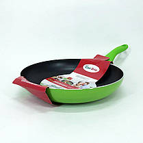 Зручна у використанні сковорідка Con Brio СВ-2414 24 см, Сковорода з AT-713 бакелітовим покриттям, фото 3