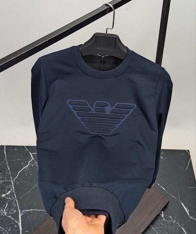 Свитшот мужской Emporio Armani 
