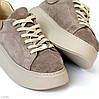 Молодіжні бежеві прошиті замшеві кросівки на платформі, фото 8
