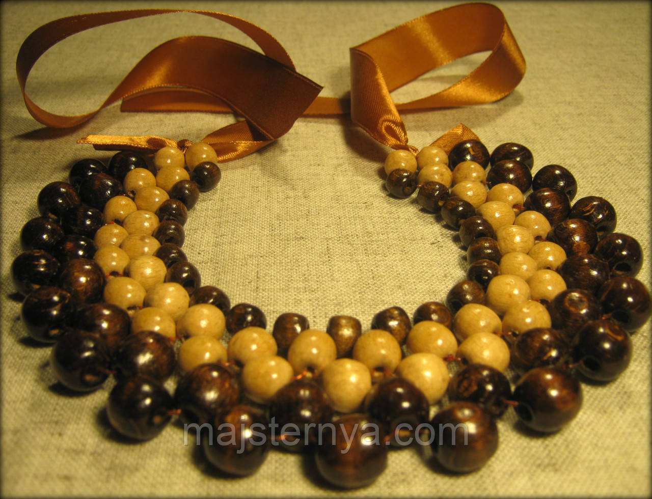 Намисто "Кольє" виготовлене з дерева