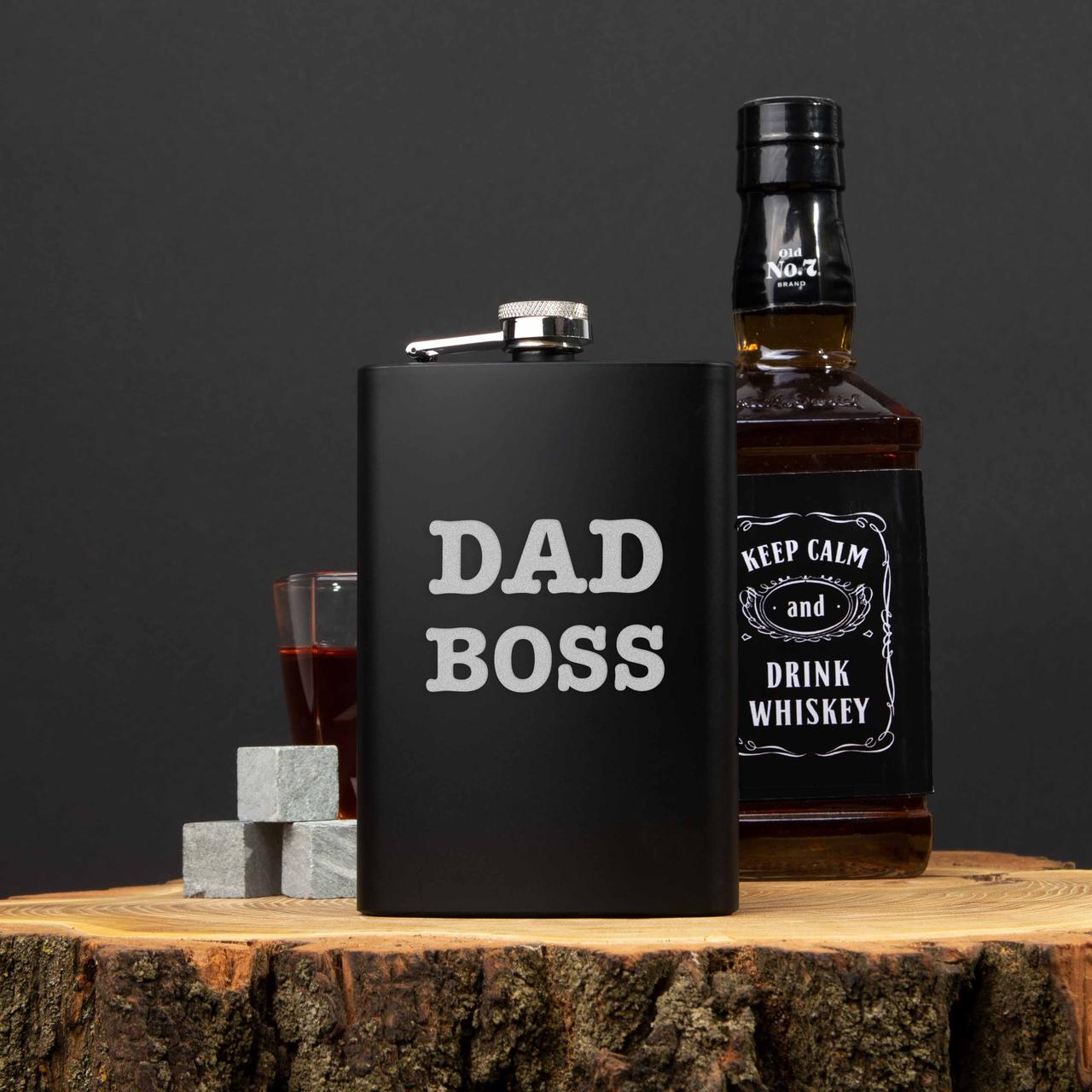 Фляга "Dad boss", англійська, Крафтова коробка
