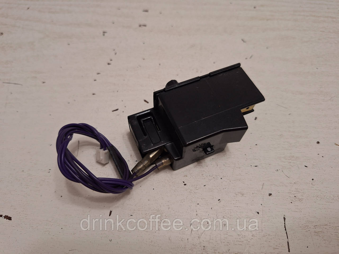 Мікроперемикач у корпусі для кавомашини Jura Ena 3 Ristretto Black Typ 653 б/у, фото 1