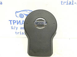 Подушка безпеки в кермо Nissan Navara D40 2.5 DIESEL YD25DDTI 2005 (б/в)
