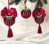 Новорічні іграшки з оксамиту зі стразами набір марсала+молочний зі стразовим декором