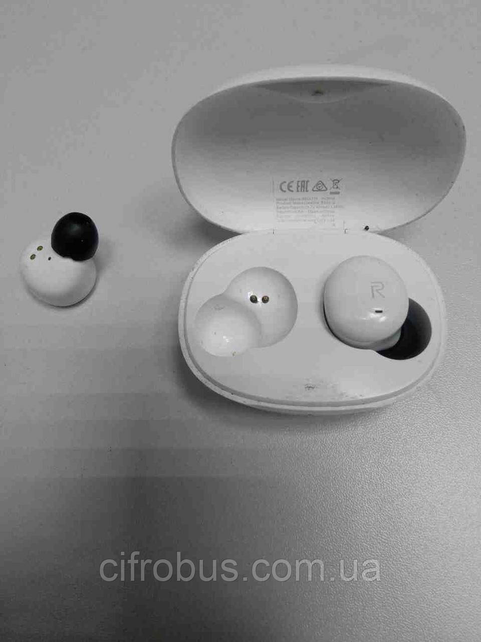 Наушники Bluetooth-гарнитура Б/У Realme Buds Q (RMA216)