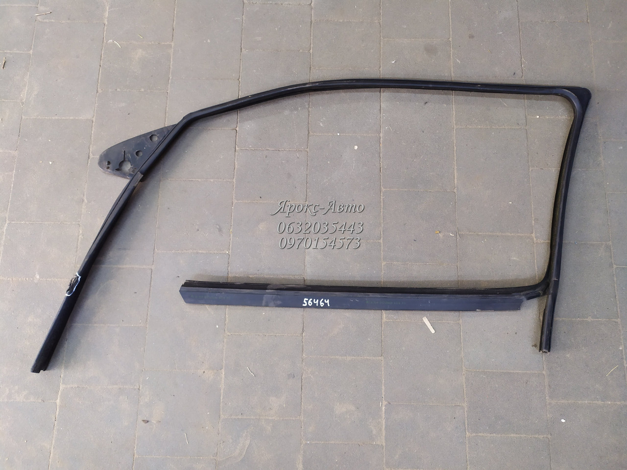 Ущільнювач скла правих передніх дверей для автомобіля VW Passat B6 2005-2010 000056464, фото 1