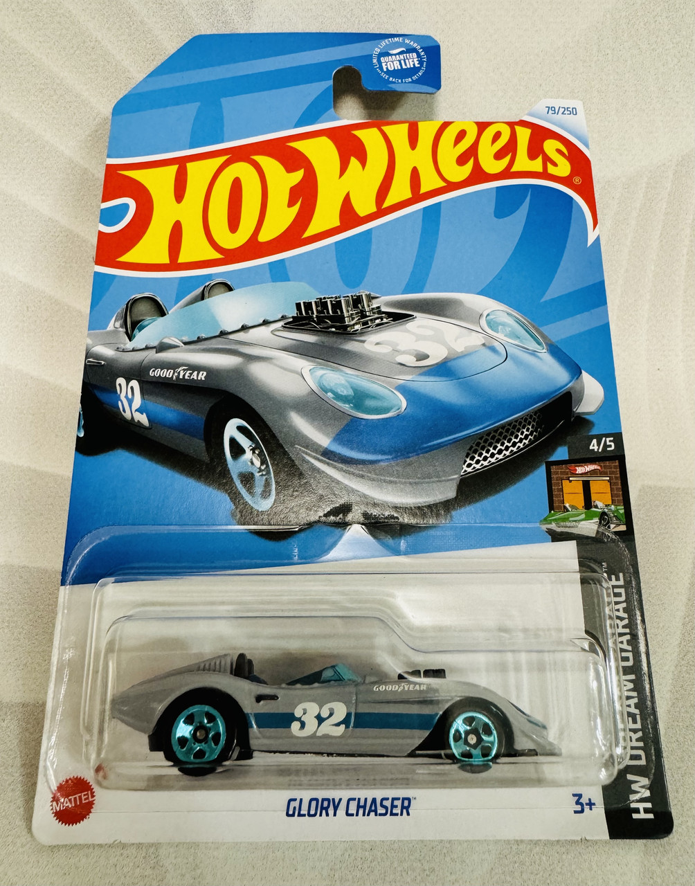 Колекційна машинка Hot Wheels Glory Chaser Хот Вілс