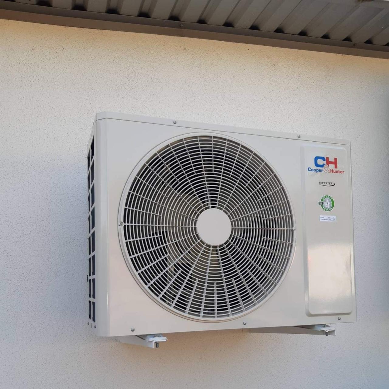 Інверторний тепловий насос повітря-вода EWT Clima на обігрів 120 м.кв