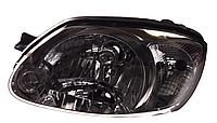 Ліва передня фара Hyundai Accent II 2003-2006 H4 з білим поворотником, авт. регулювання 221-1130L-LDEMC