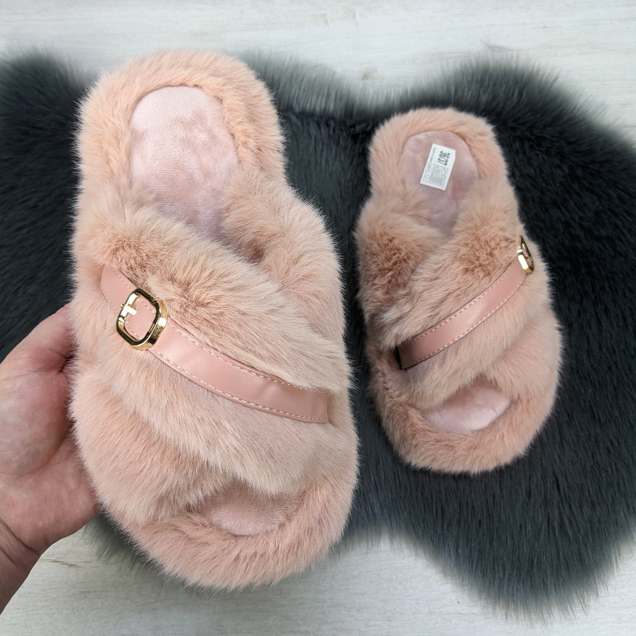 Капці хутряні жіночі з переплетенням персикові 4593, фото 1