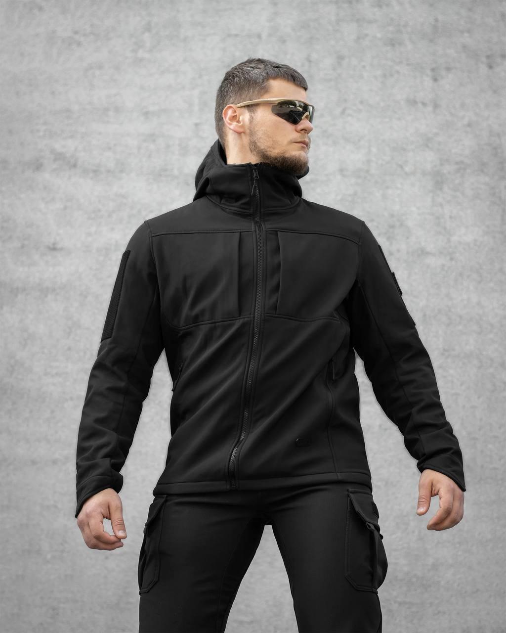 Чоловіча демісезонна чорна куртка Softshell Bezet Falcon