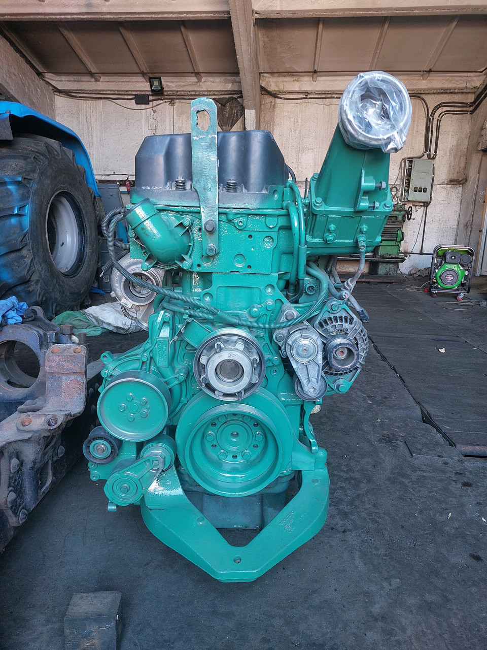Двигун VOLVO D9, D9A300 EC01, 300 л.с., 220 кВт після капремонту
