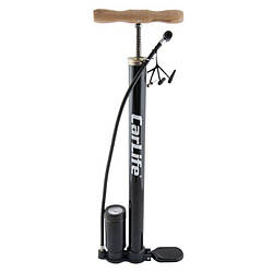 Помпа ручна CARLIFE з манометром розмір циліндра 38х500мм складні ножки деревяна ручка адаптери 10 Атм (HP820)