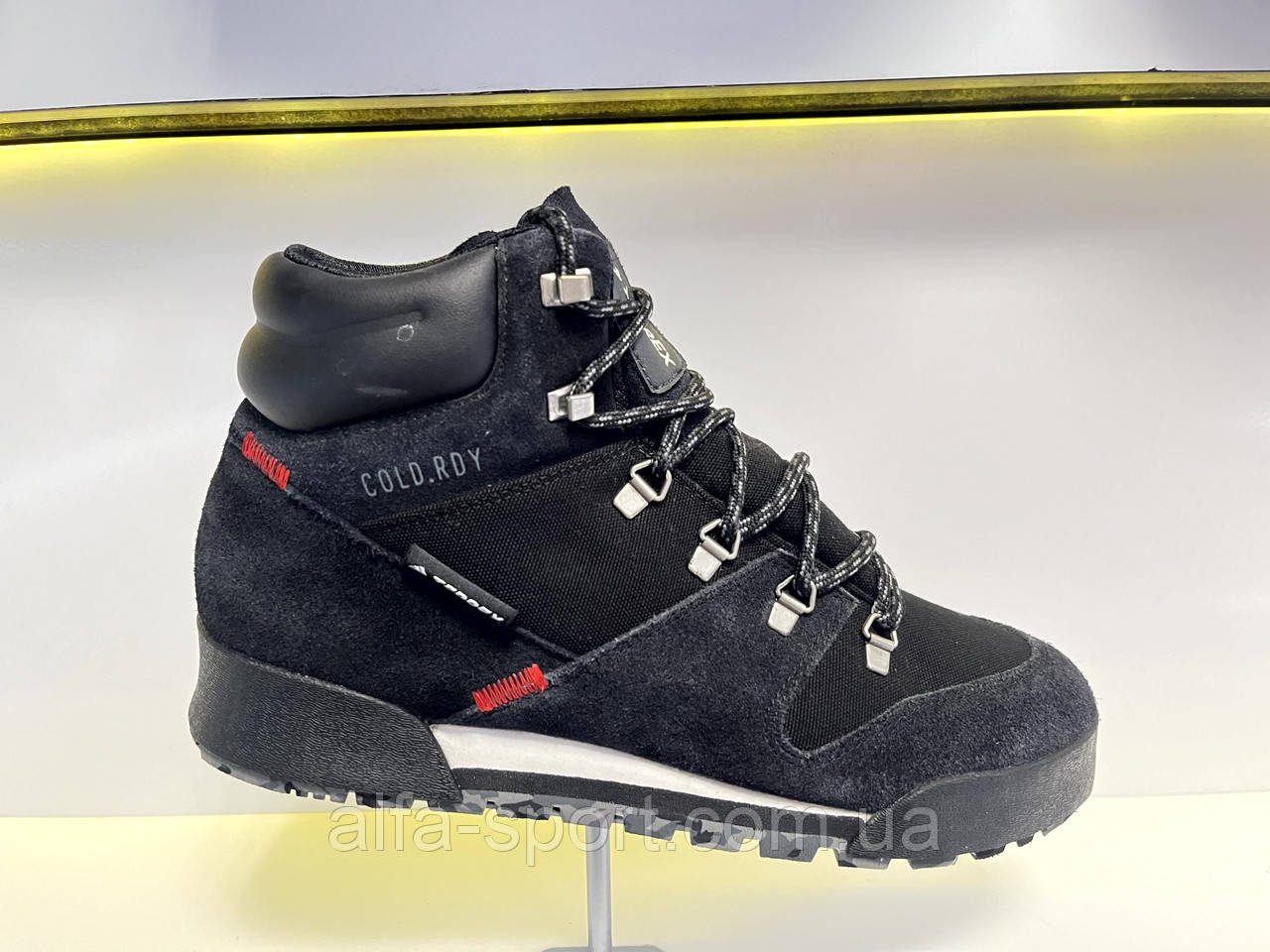Ботинки Adidas Terrex Snowpitch C.RDY (FV7957)