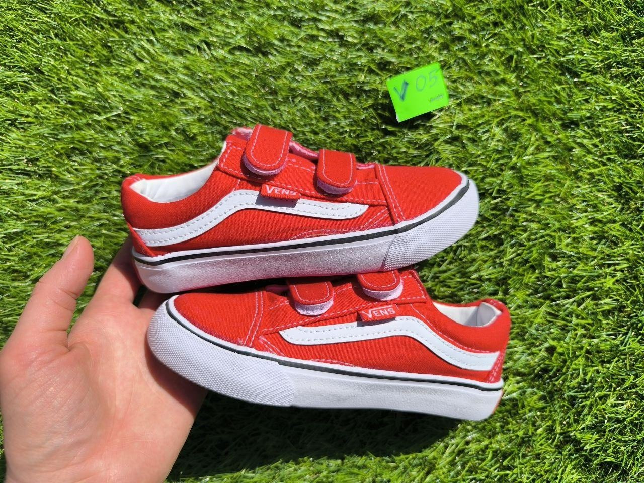 28 р Кеди дитячі VANS червоні з білим на липучках демі кросівки хлопчикам дівчаткам