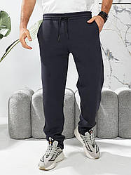 Чоловічі якісні та зручні прямі спортивні зимові однотонні штани з начосом