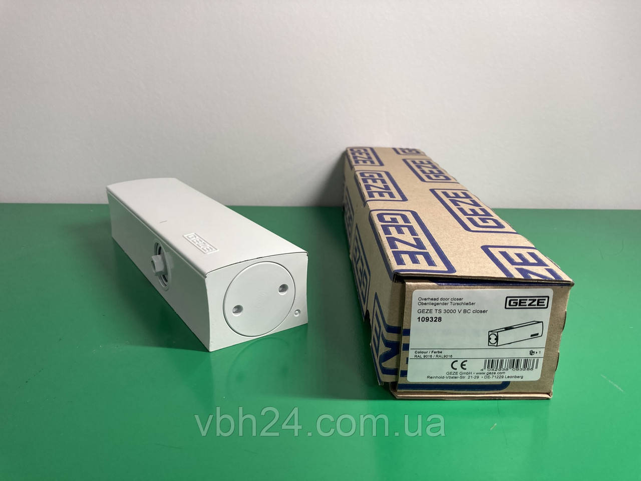 Дотягувач білий Geze TS3000 V BC тіло, арт. 109328