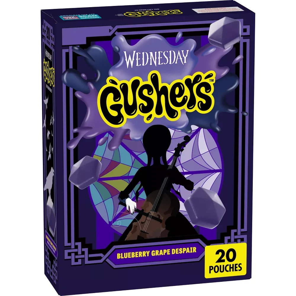 Фруктові жувальні цукерки Gushers Halloween Wednesday со вкусом черники и винограда 20шт 453г