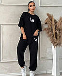 Жіночий стильний літній костюм: футболка та штани з крутим принтом LA, фото 4