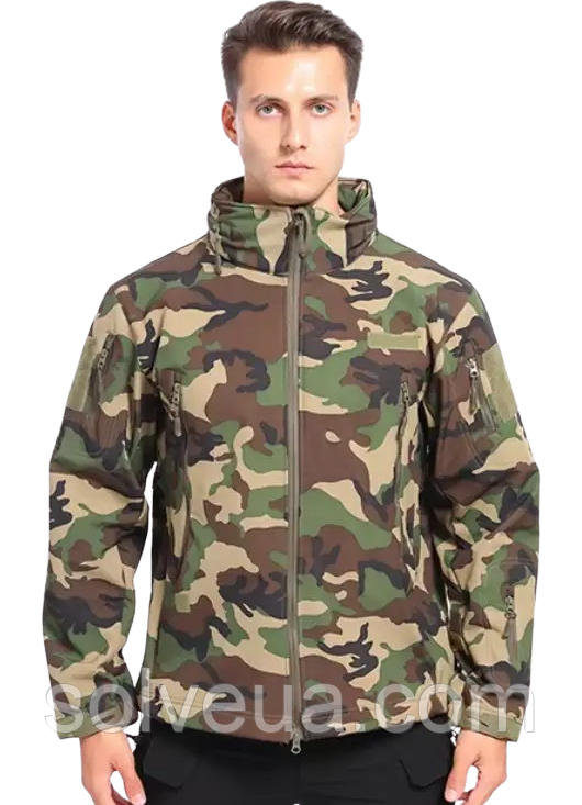 Водонепроникна тактична куртка SOFTSHELL із флісом Solve Woodland KT6000820 solve