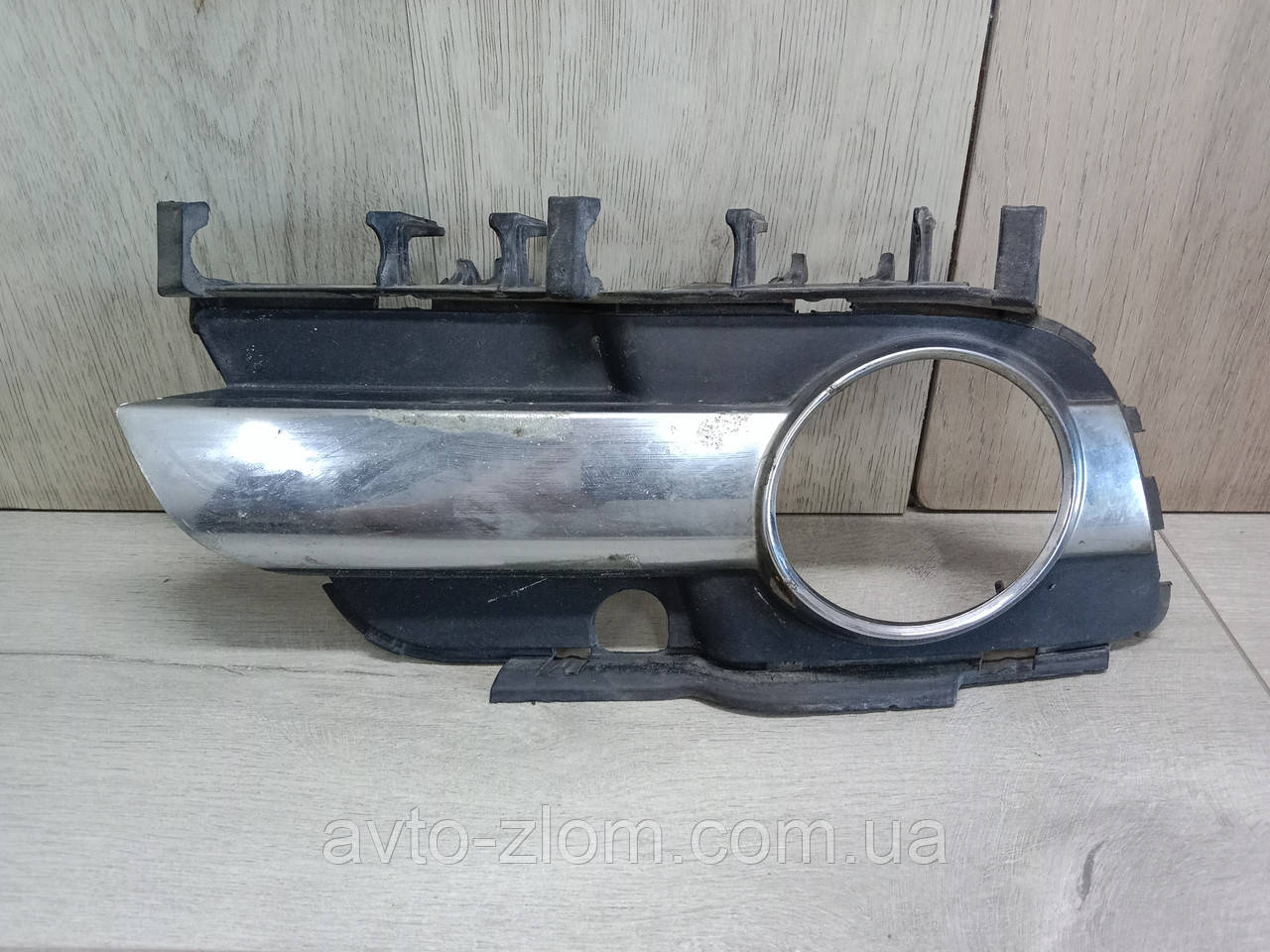 Решітка бампера під протитуманку Opel Vectra C, Опель Вектра Ц. Права. 13120740., фото 1