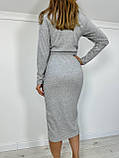 Сіре утеплене плаття міді на ґудзиках із поясом з ангори в рубчик, фото 2
