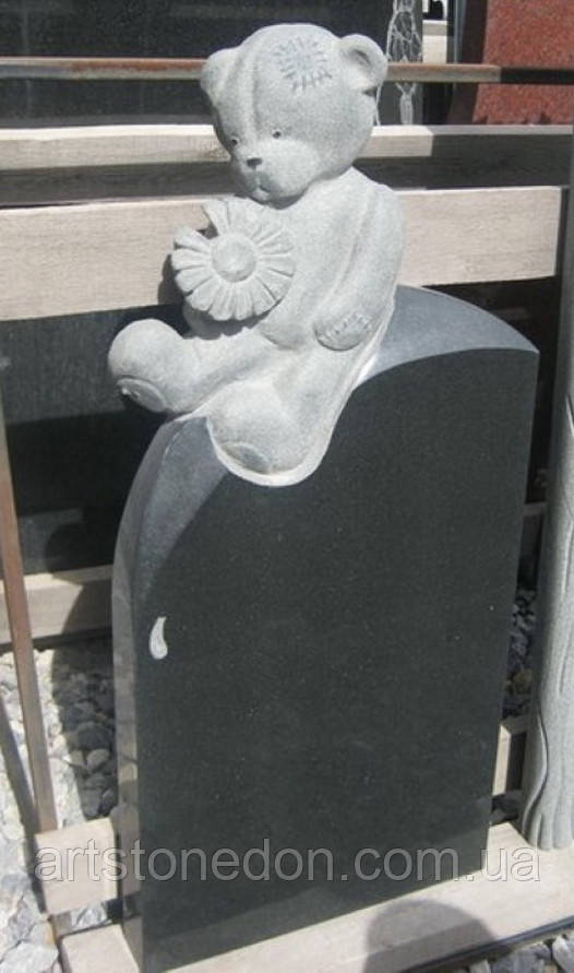 Пам’ятник дитячій Ведмедик з ромашкою