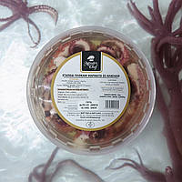 Восьминіг щупальця маринування.