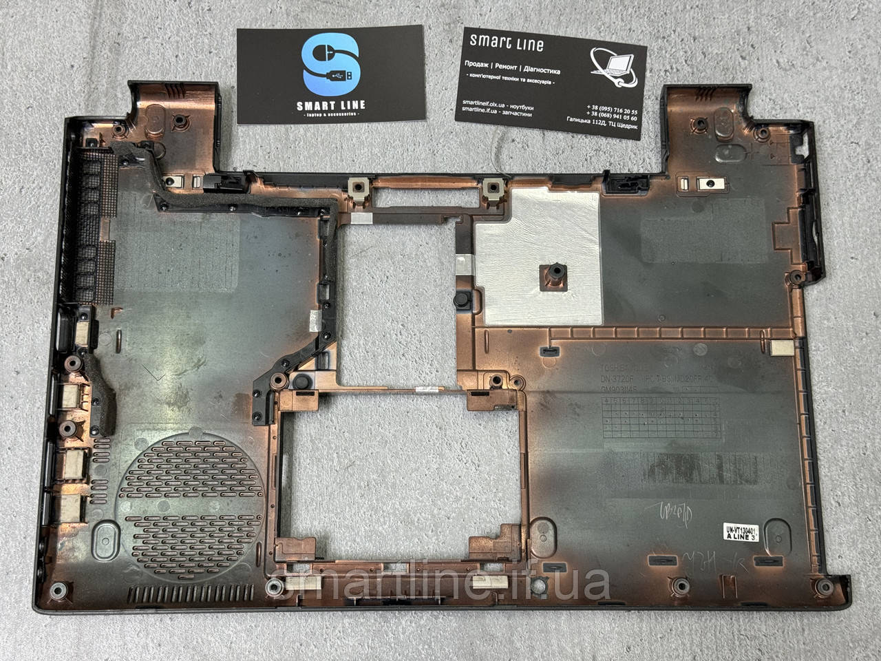 Нижня частина корпусу піддон для ноутбука Toshiba Tecra R940, фото 1