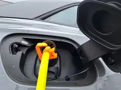 Тримач кришки зарядного порту WV ID.4