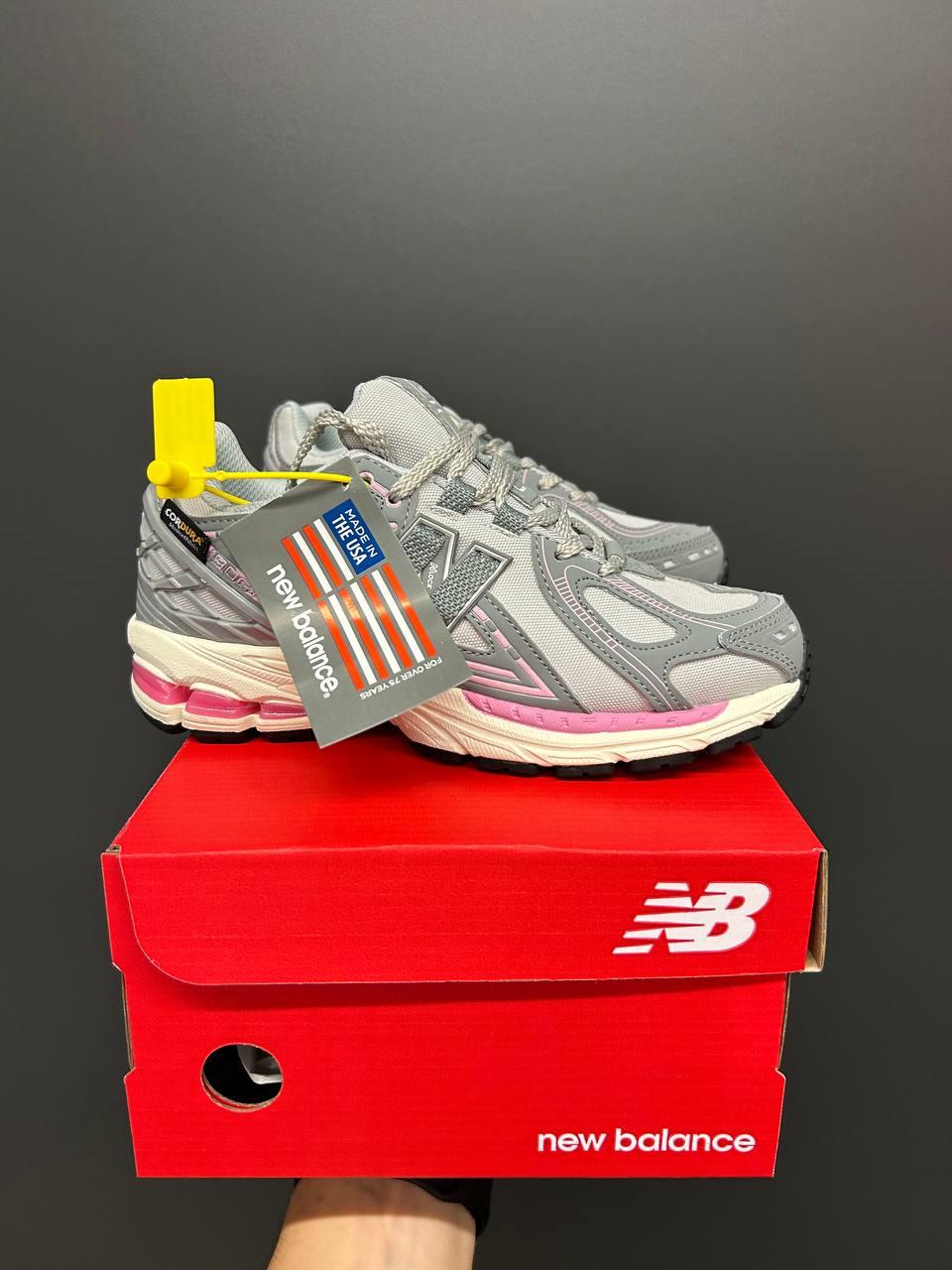 Жіночі кросівки New Balance 1906R Grey Pink CorDura Взуття Нью Баланс 1906R сірі шкіра Кордура демісезон