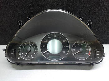 Панель приладів MERCEDES E-CLASS W211 02-09 W211 M272964 3.5 2007 (б/у)